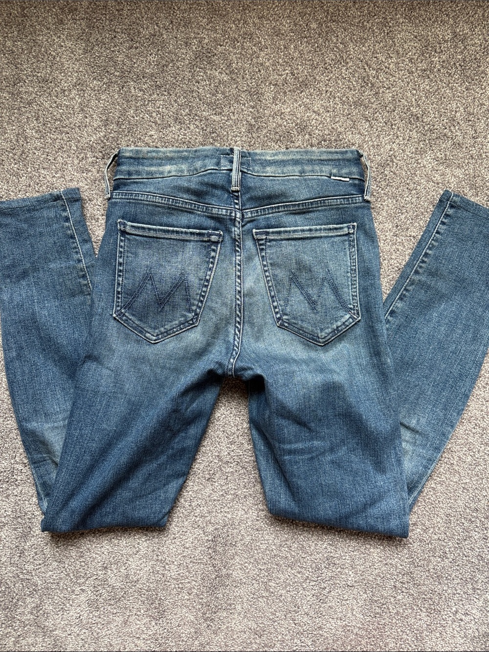 Mother The Looker Ankle Fray ~Groovin' Medium Blue Wash